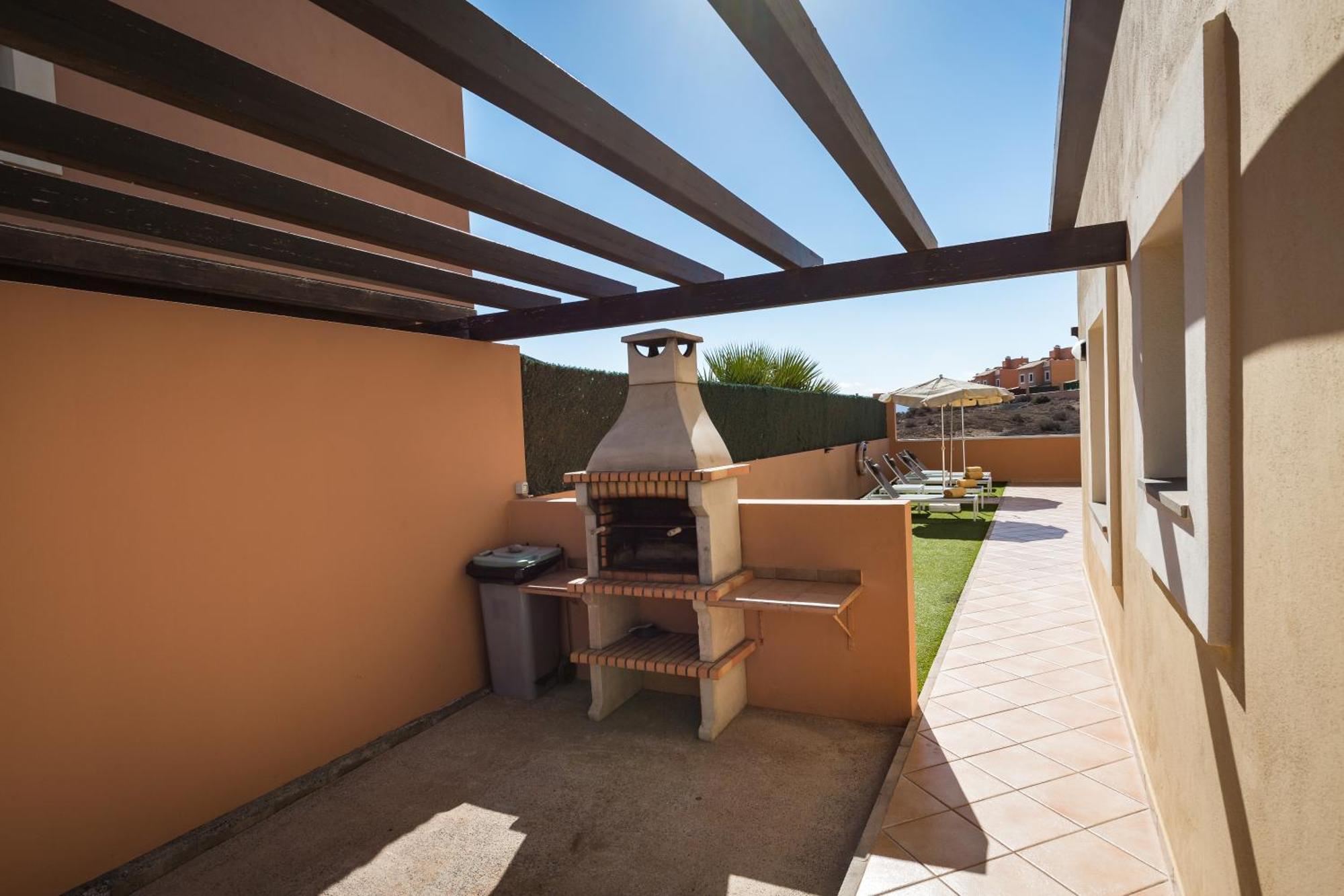 Home2Book Private Pool & Terrace, Aloha Sun Villa 코라레호 외부 사진