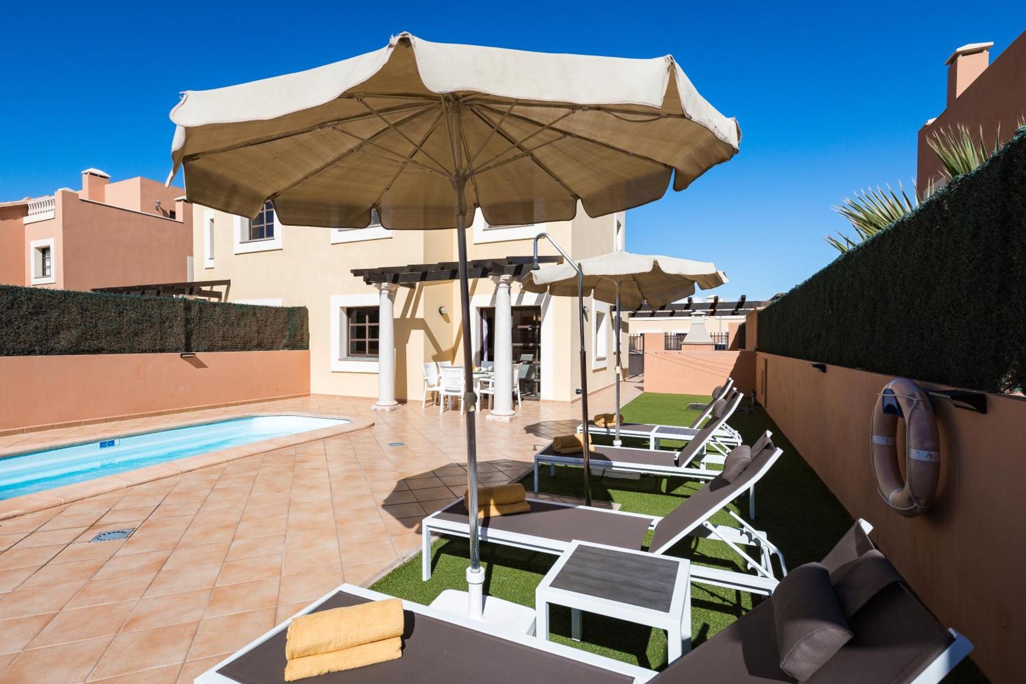 Home2Book Private Pool & Terrace, Aloha Sun Villa 코라레호 외부 사진